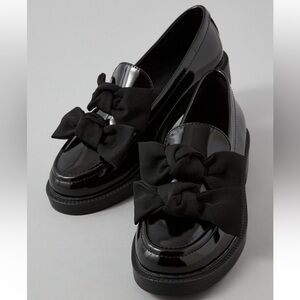 NWT American Eagle Black Bow Loafer ($59.95) Shoes US 8.5